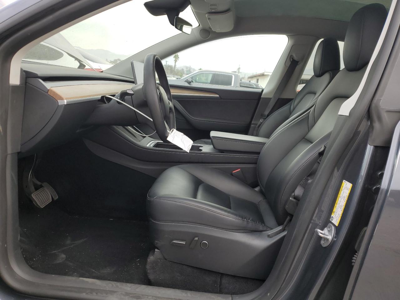 2023 Tesla Model Y VIN: 7SAYGDEE7PA209404 Lot: 92000725