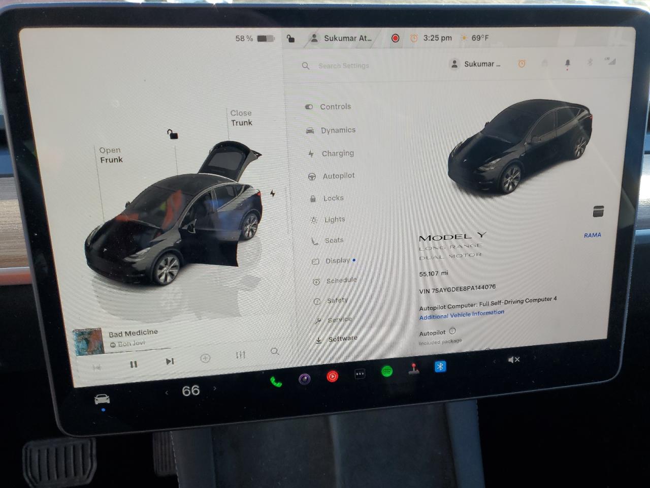 2023 Tesla Model Y VIN: 7SAYGDEE8PA144076 Lot: 92412495