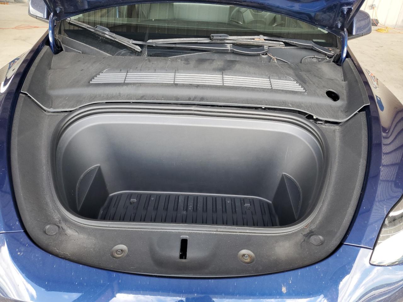 2022 Tesl Model Y VIN: 7SAYGDEE8NA015011 Lot: 91147295