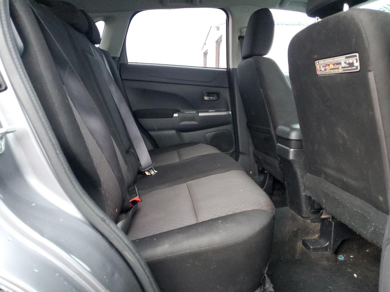 2018 Mitsubishi Outlander Sport Es VIN: JA4AP3AU2JU003036 Lot: 92907445