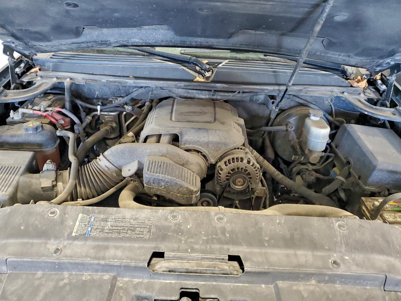 2011 Chevrolet Tahoe K1500 Ltz VIN: 1GNSKCE06BR215224 Lot: 90488225