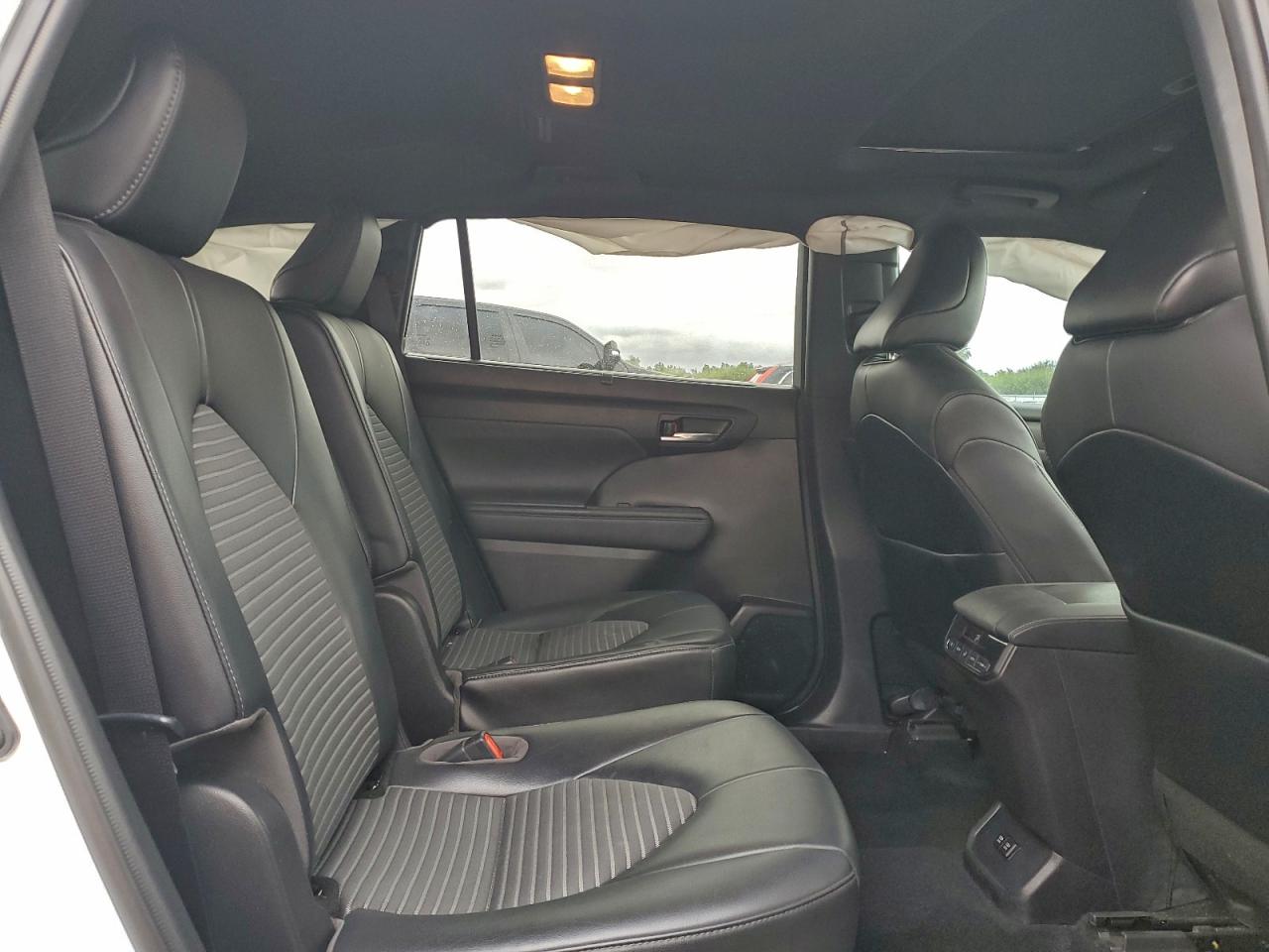 2021 Toyota Highlander Xse VIN: 5TDLZRAH1MS071674 Lot: 94516985