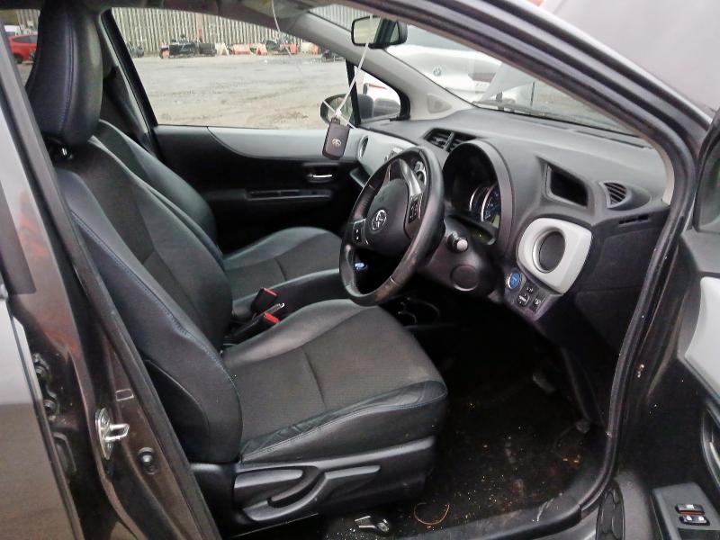 2014 TOYOTA YARIS 1.5 VVT-I HYBRID TREND 5DR CVT