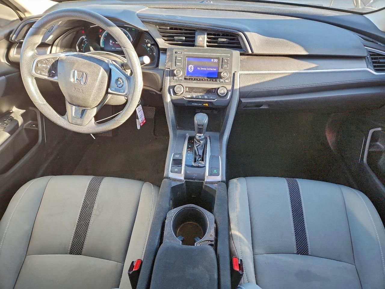 2019 Honda Civic Lx VIN: 2HGFC2F61KH591786 Lot: 94135395