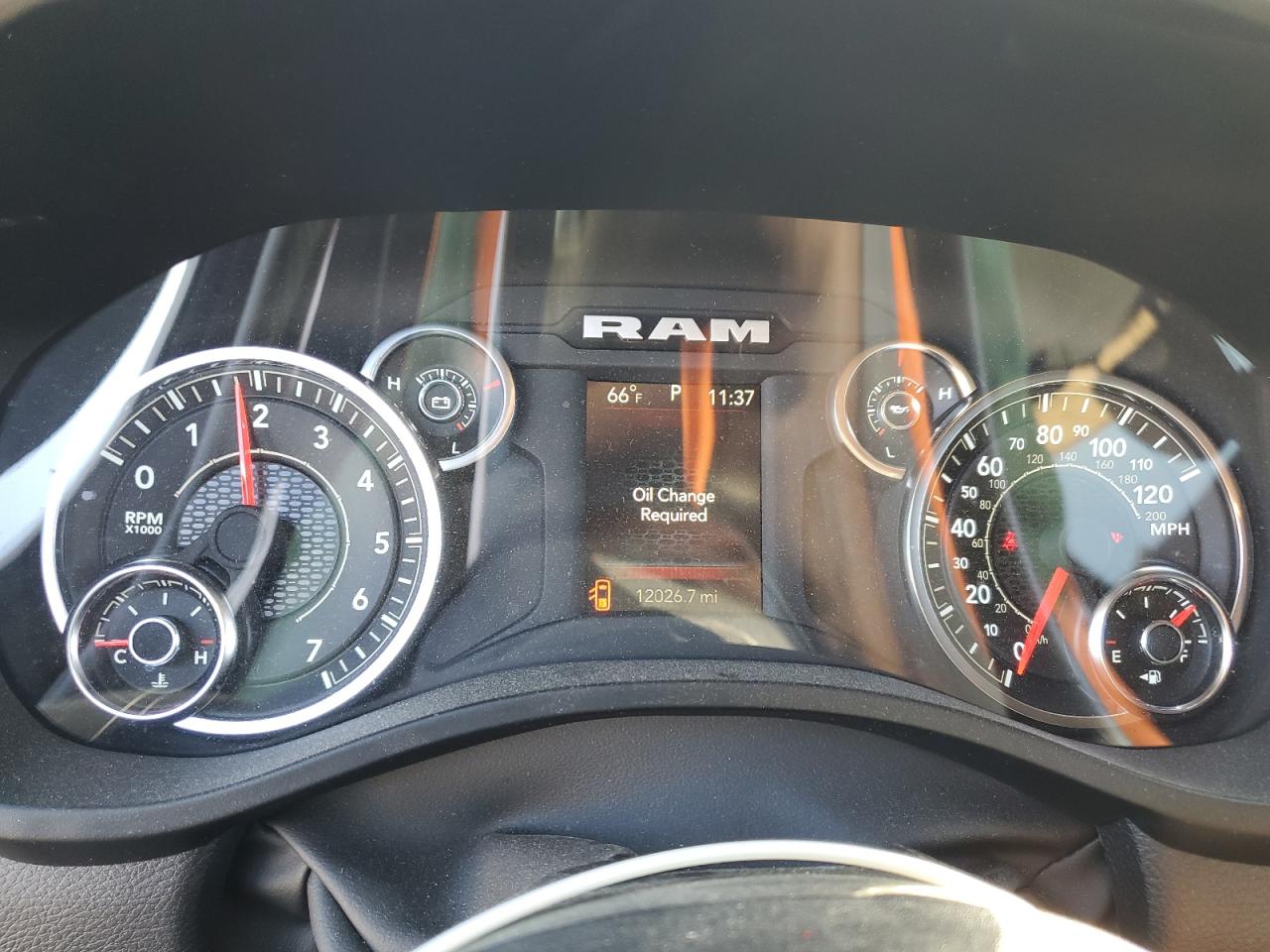 2025 Ram 1500 Tradesman VIN: 1C6SRECG8SN637381 Lot: 92403405