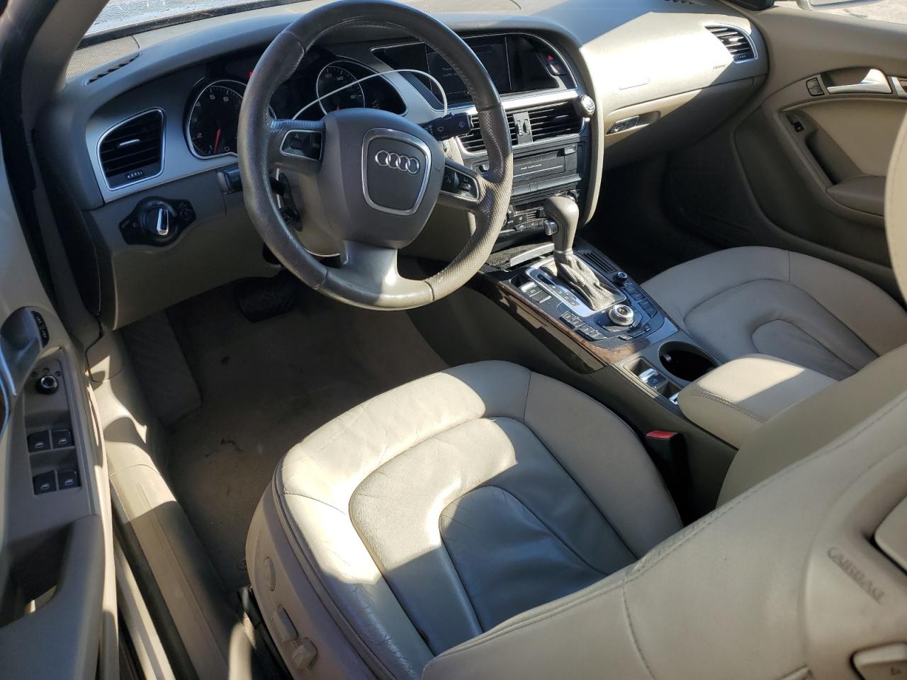 2011 Audi A5 Premium Plus VIN: WAULFAFH4BN002013 Lot: 92166905