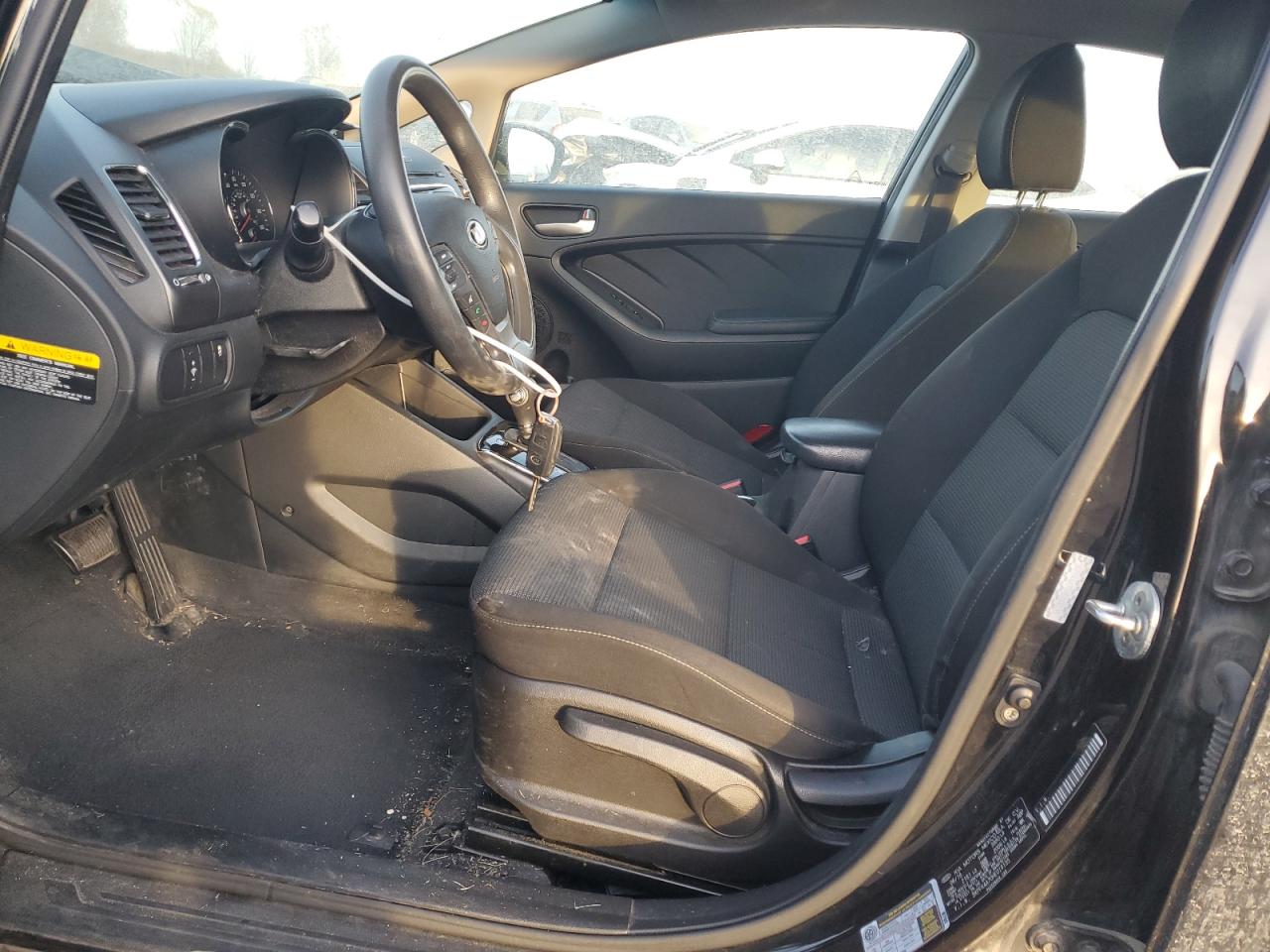 2017 Kia Forte Lx VIN: 3KPFK4A70HE014135 Lot: 91762965