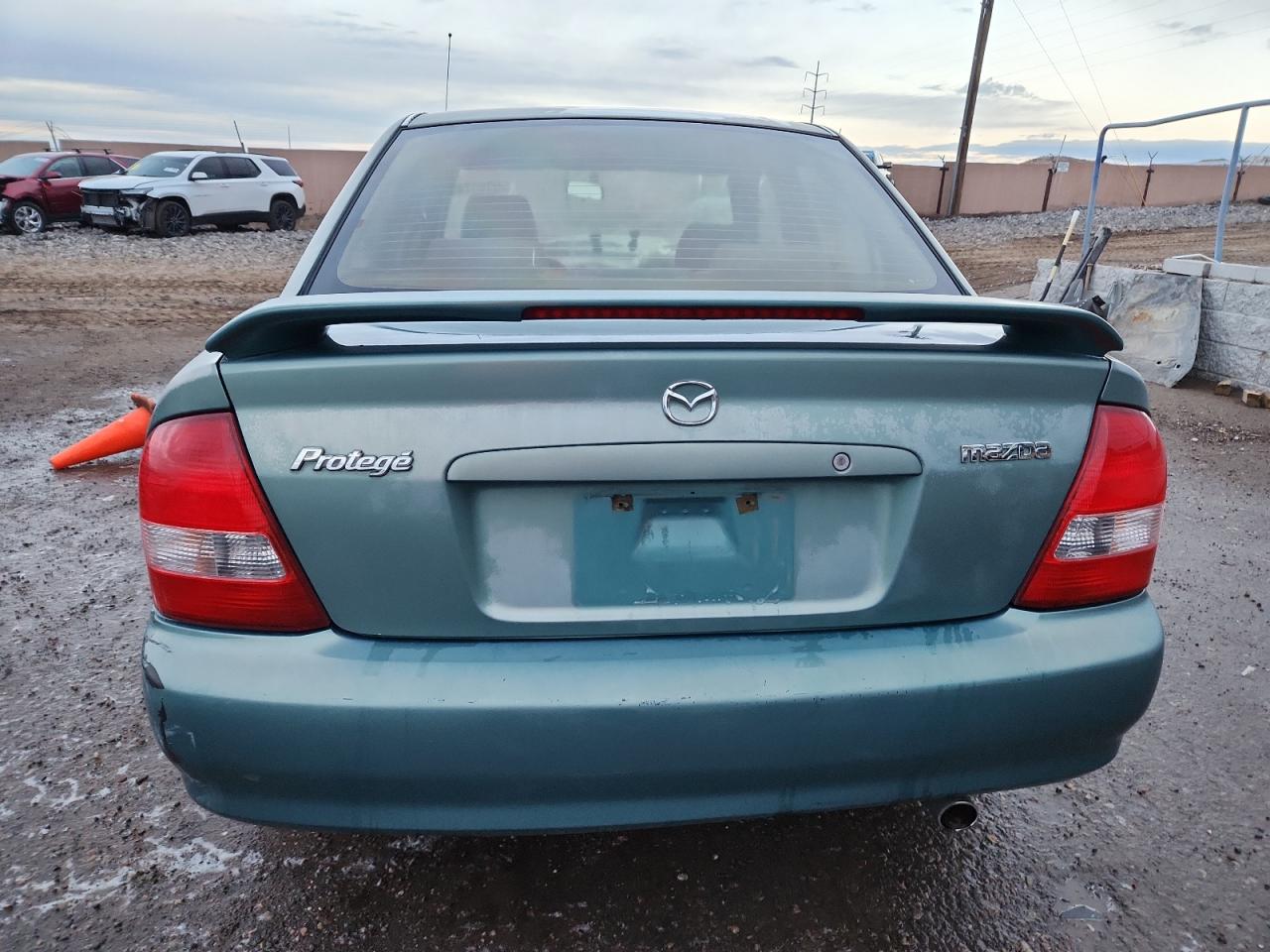 2002 Mazda Protege Dx VIN: JM1BJ225120519653 Lot: 93897435