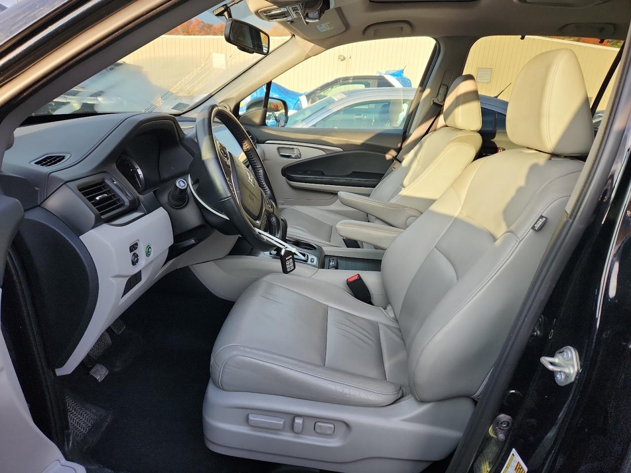 2016 Honda Pilot Exl VIN: 5FNYF6H85GB021775 Lot: 90895705