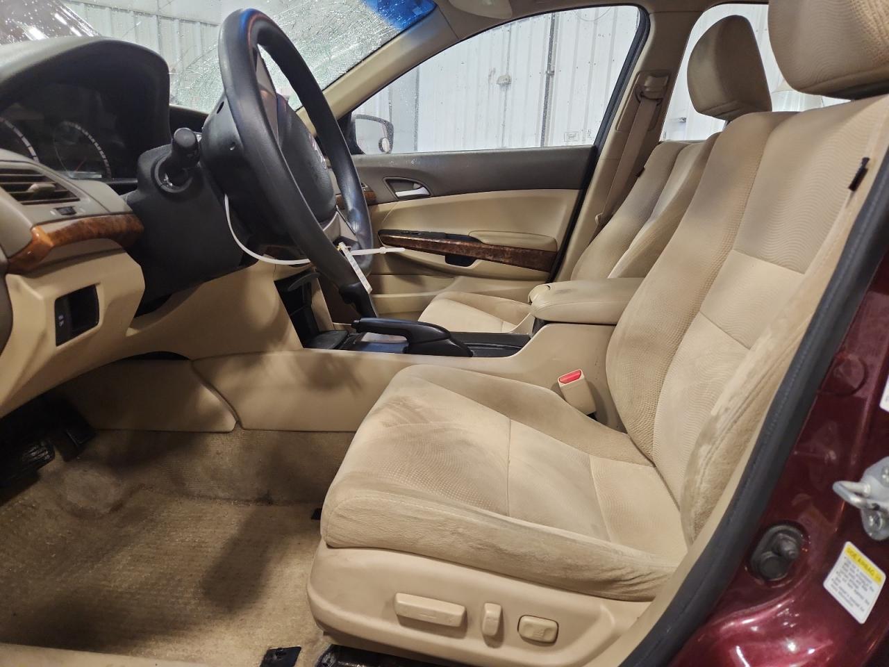 2010 Honda Accord Ex VIN: 1HGCP2F76AA143511 Lot: 92749905