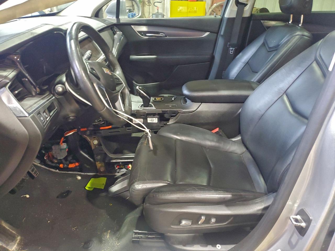 2017 Cadillac Xt5 Luxury VIN: 1GYKNBRS0HZ102930 Lot: 93674655