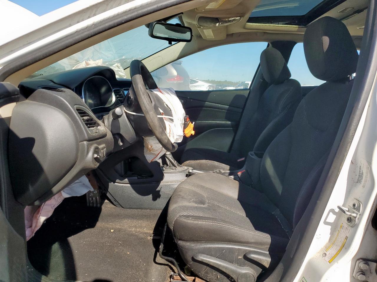 2015 Dodge Dart Sxt VIN: 1C3CDFBB7FD363923 Lot: 91318265