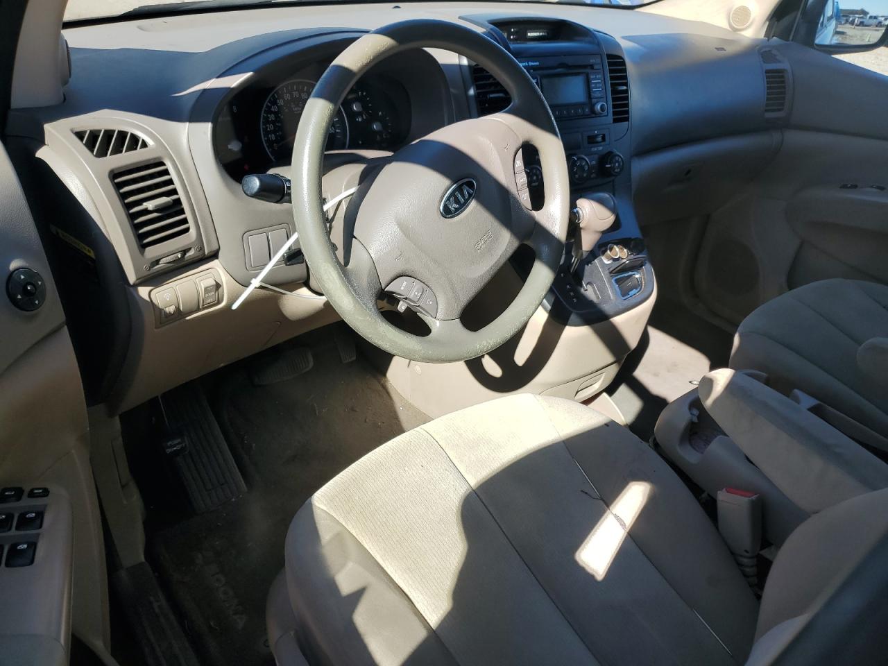 2012 Kia Sedona Lx VIN: KNDMG4C70C6461942 Lot: 91032375