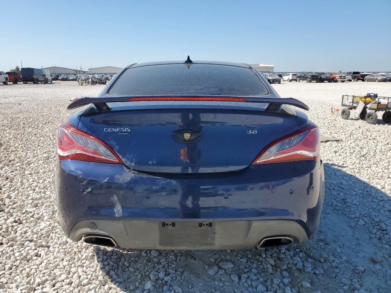 2016 Hyundai Genesis Coupe 3.8 R-Spec VIN: KMHHU6KJ3GU131289 Lot: 92084155