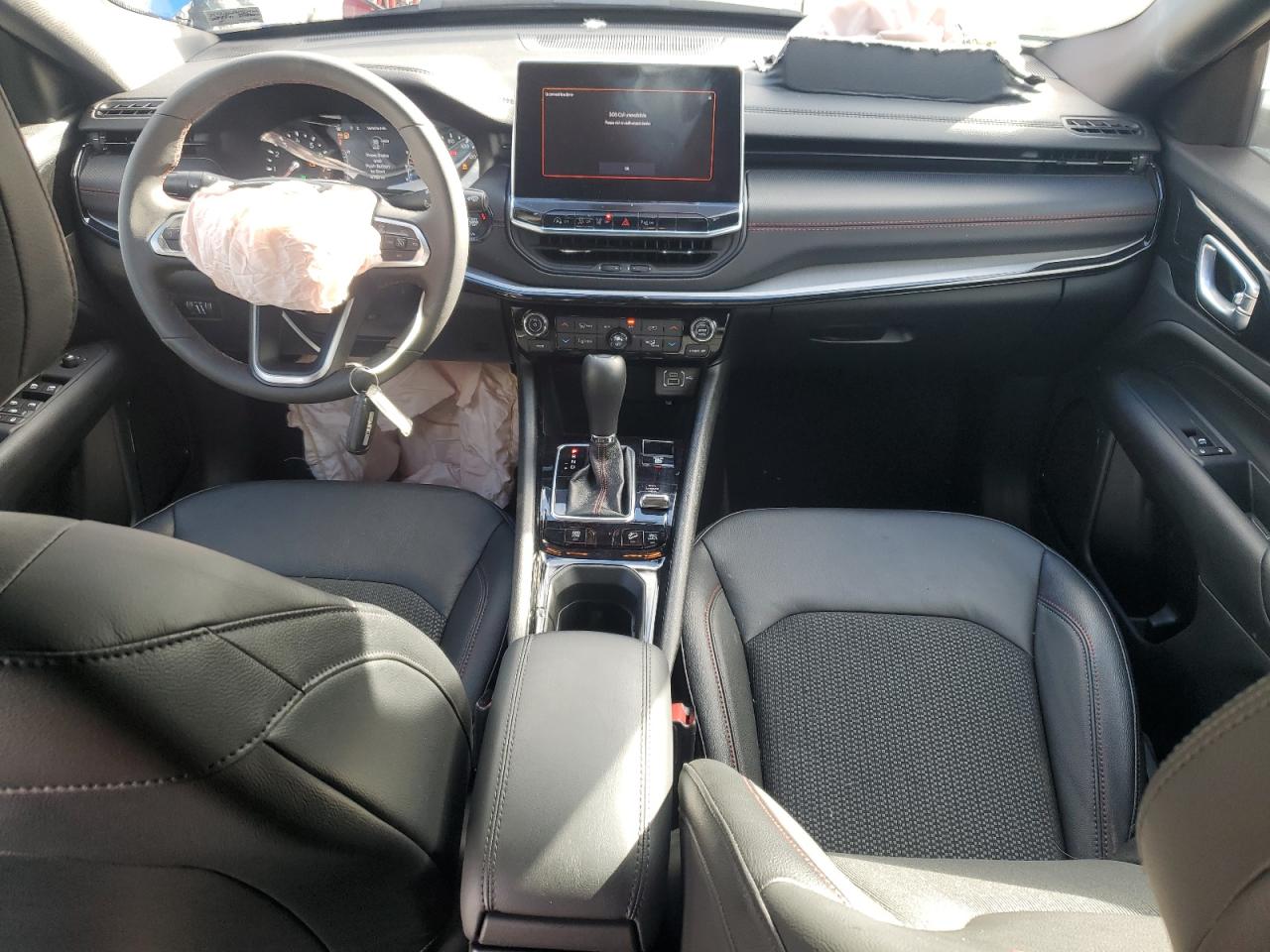 2025 Jeep Compass Trailhawk VIN: 3C4NJDDN9ST624756 Lot: 92346455