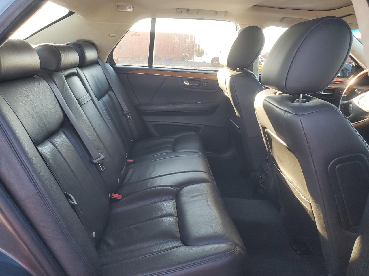 2011 Cadillac Dts Platinum VIN: 1G6KP5ES3BU145334 Lot: 92986315