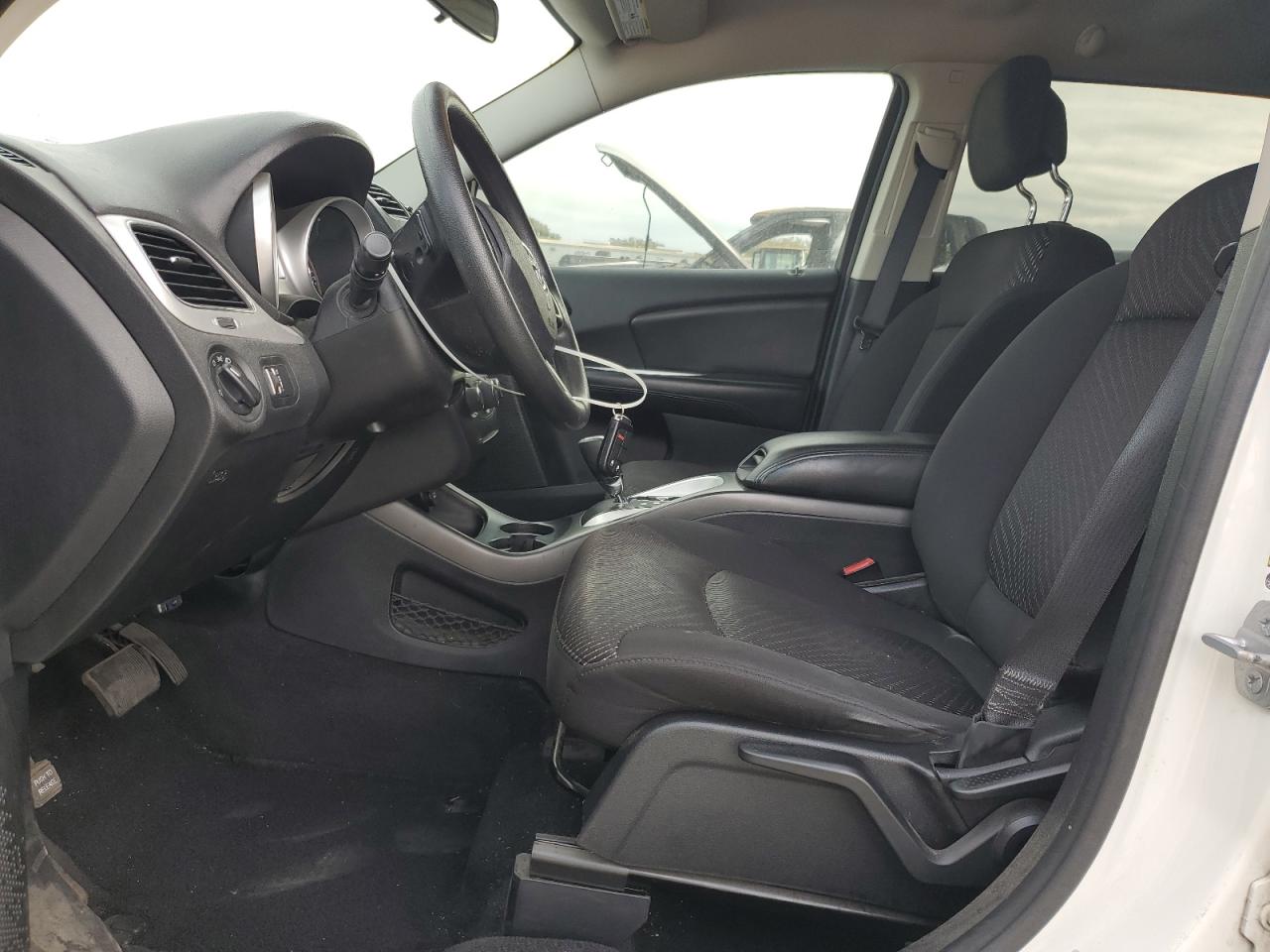 2015 Dodge Journey Se VIN: 3C4PDCAB3FT630773 Lot: 92669695