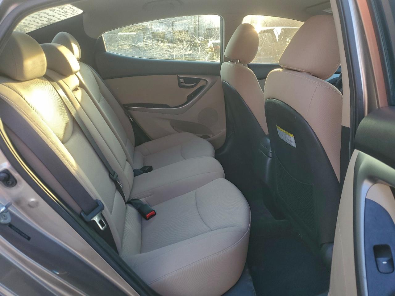 2014 Hyundai Elantra Se VIN: 5NPDH4AE2EH542299 Lot: 94241405