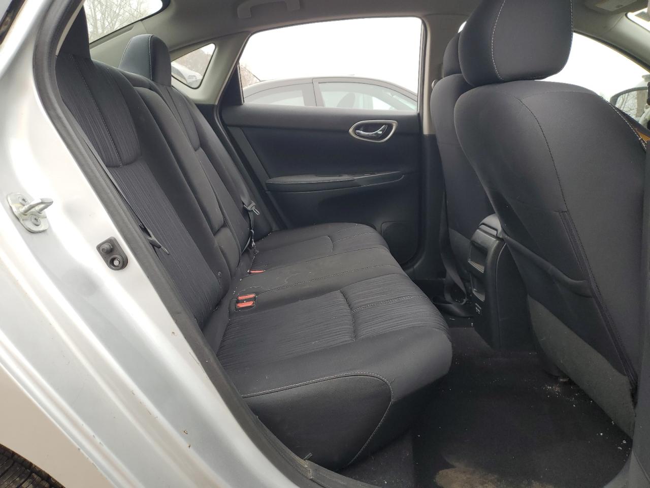 2018 Nissan Sentra S VIN: 3N1AB7AP2JY237179 Lot: 92911865