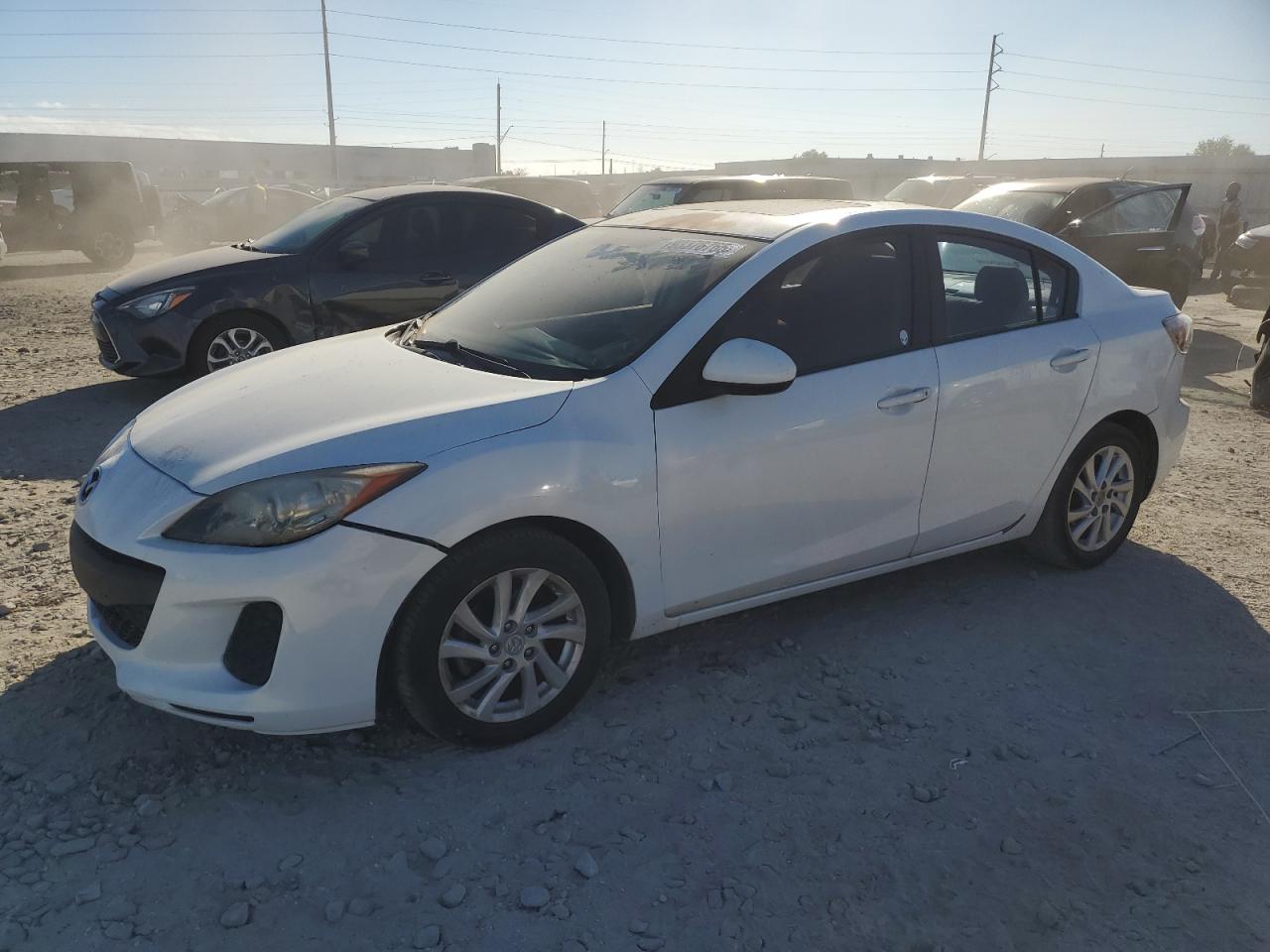 2012 Mazda 3 I