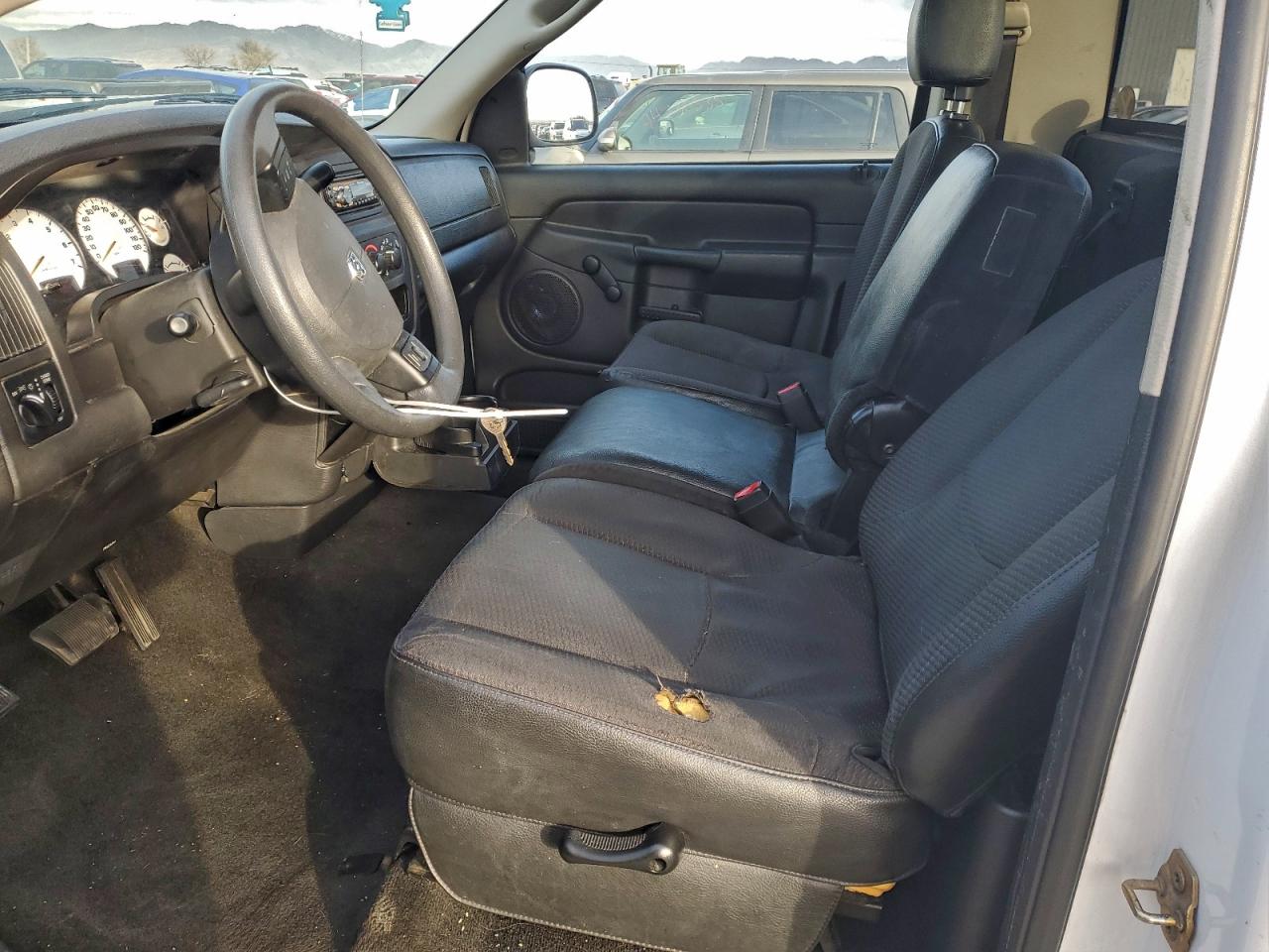 2005 Dodge Ram 1500 St VIN: 1D7HA16K55J558092 Lot: 94250935