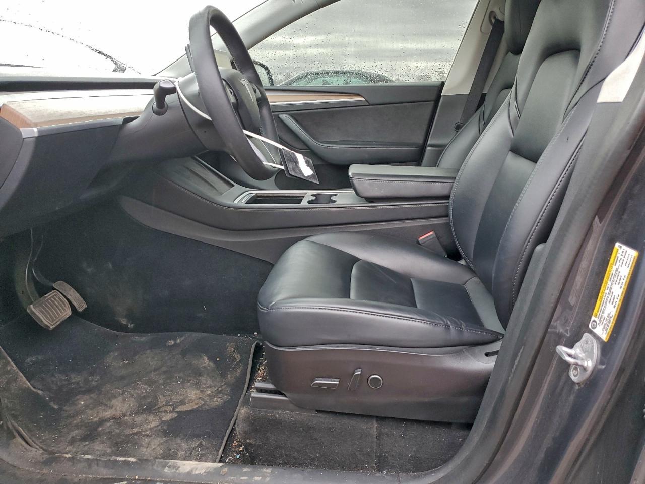 2022 Tesla Model Y VIN: 7SAYGDEE3NF572587 Lot: 94345705