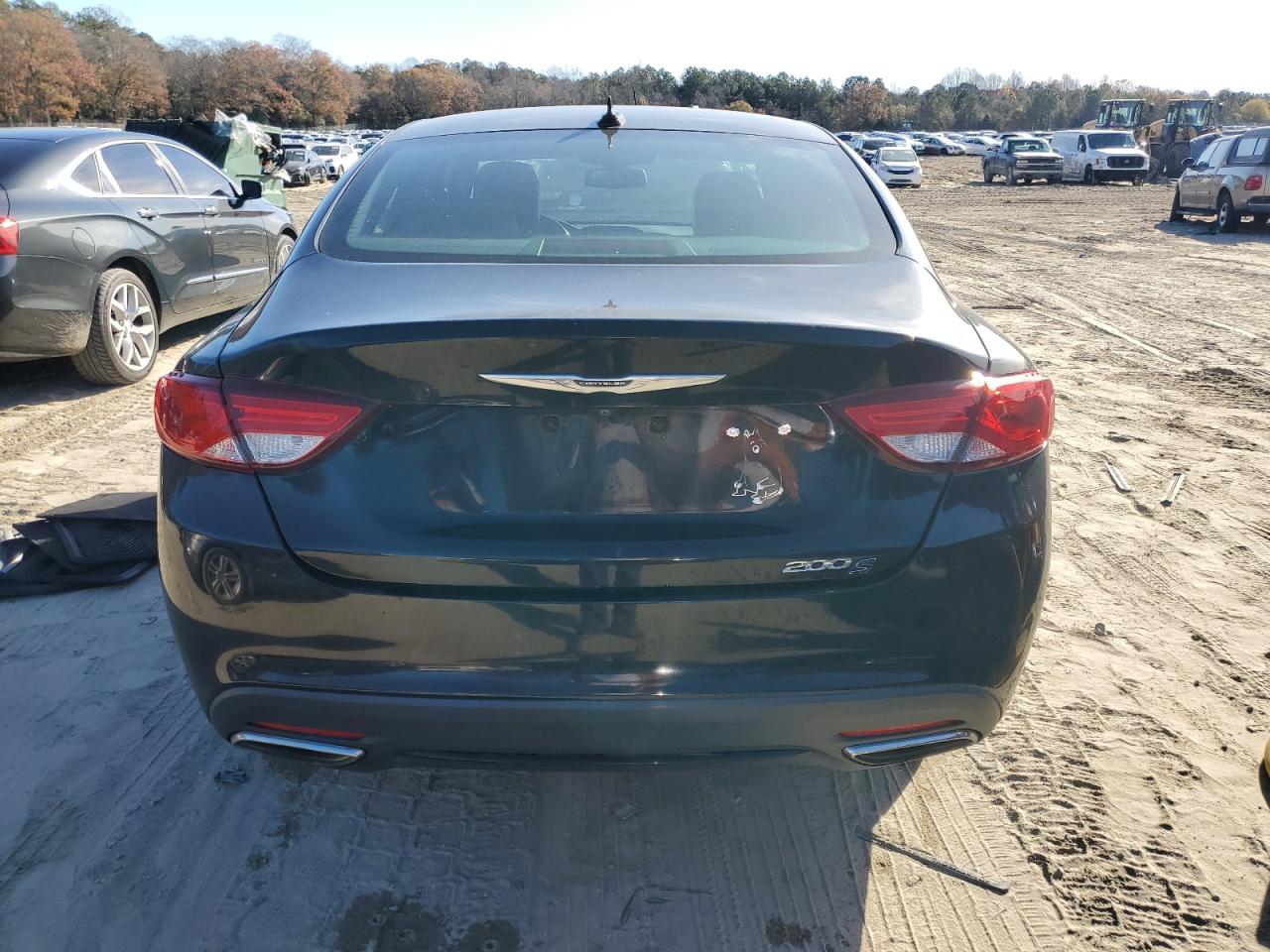 2015 Chrysler 200 S VIN: 1C3CCCBGXFN505916 Lot: 92730645