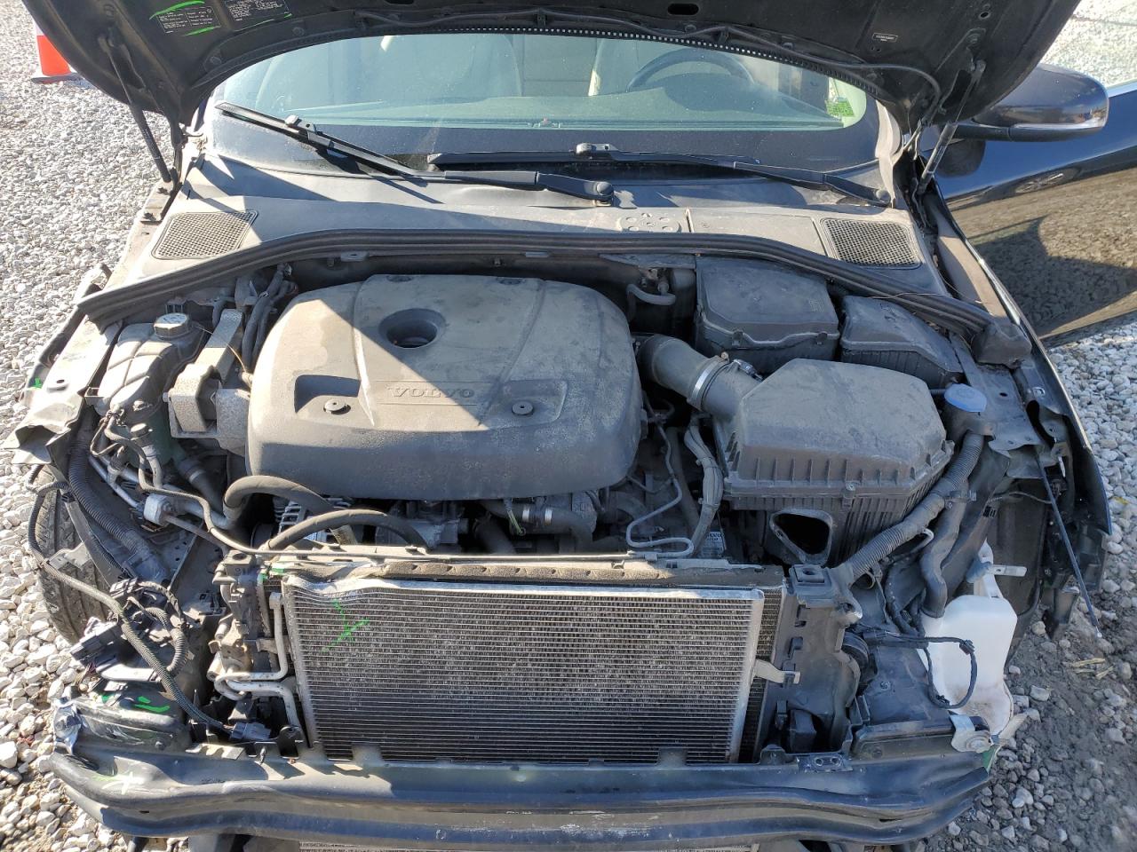 2016 Volvo V60 T5 Premier VIN: YV140MEK1G1292811 Lot: 90523015