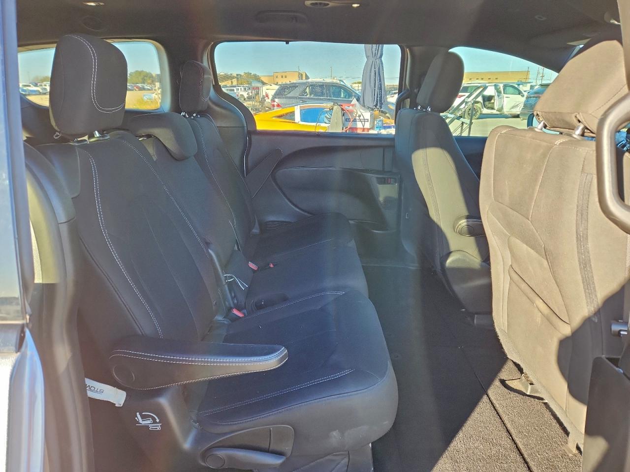 2019 Chrysler Pacifica Touring Plus VIN: 2C4RC1FG7KR522836 Lot: 94118055