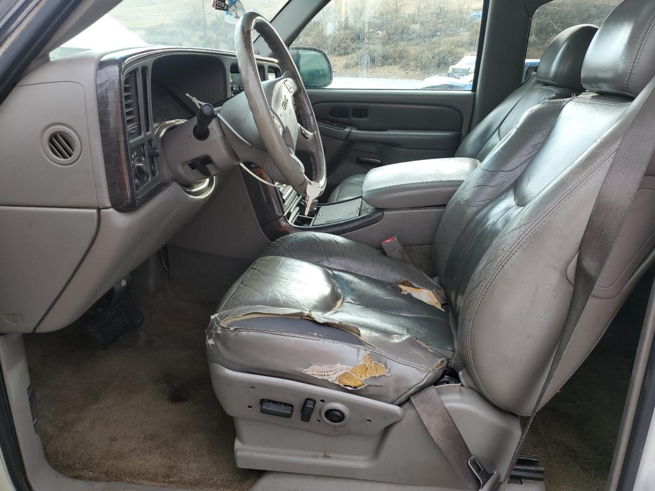 2003 GMC Yukon Xl Denali VIN: 1GKFK66UX3J148175 Lot: 90707825