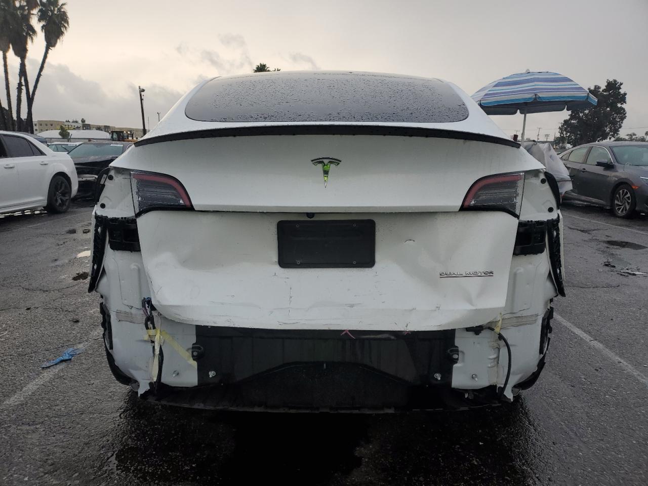 2022 Tesla Model Y VIN: 7SAYGDEF6NF383523 Lot: 93964195