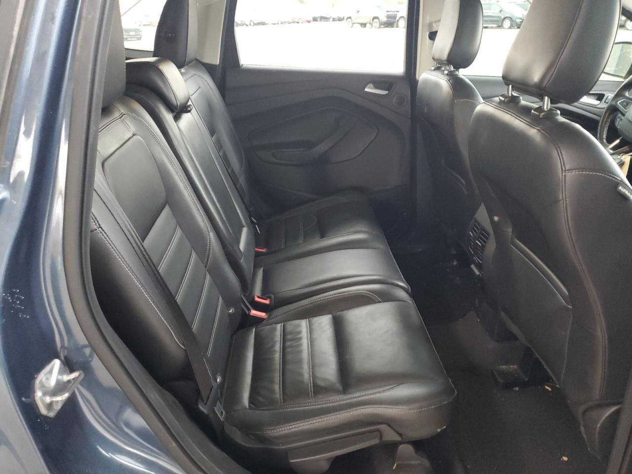 2018 Ford Escape Titanium VIN: 1FMCU9J95JUB15119 Lot: 92022545