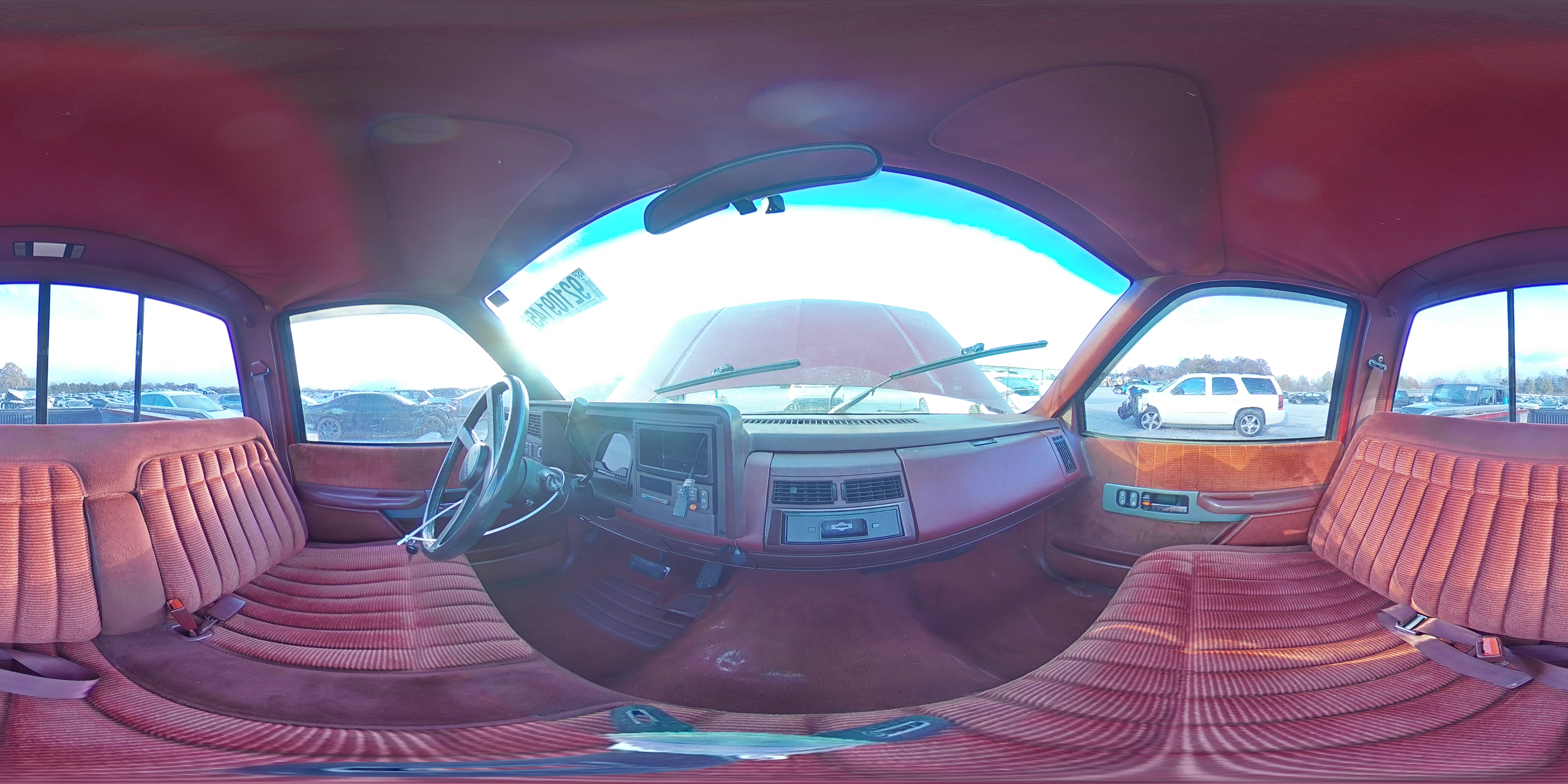 1990 Chevrolet Gmt-400 C1500 VIN: 1GCDC14H8LZ261715 Lot: 92109145