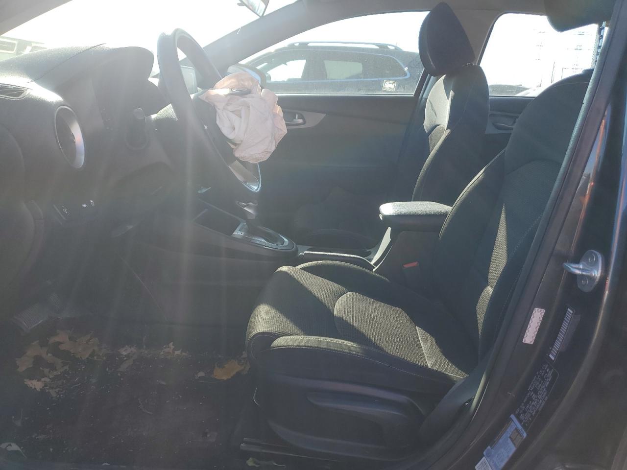 2021 Kia Forte Fe VIN: 3KPF24AD2ME324867 Lot: 92670385