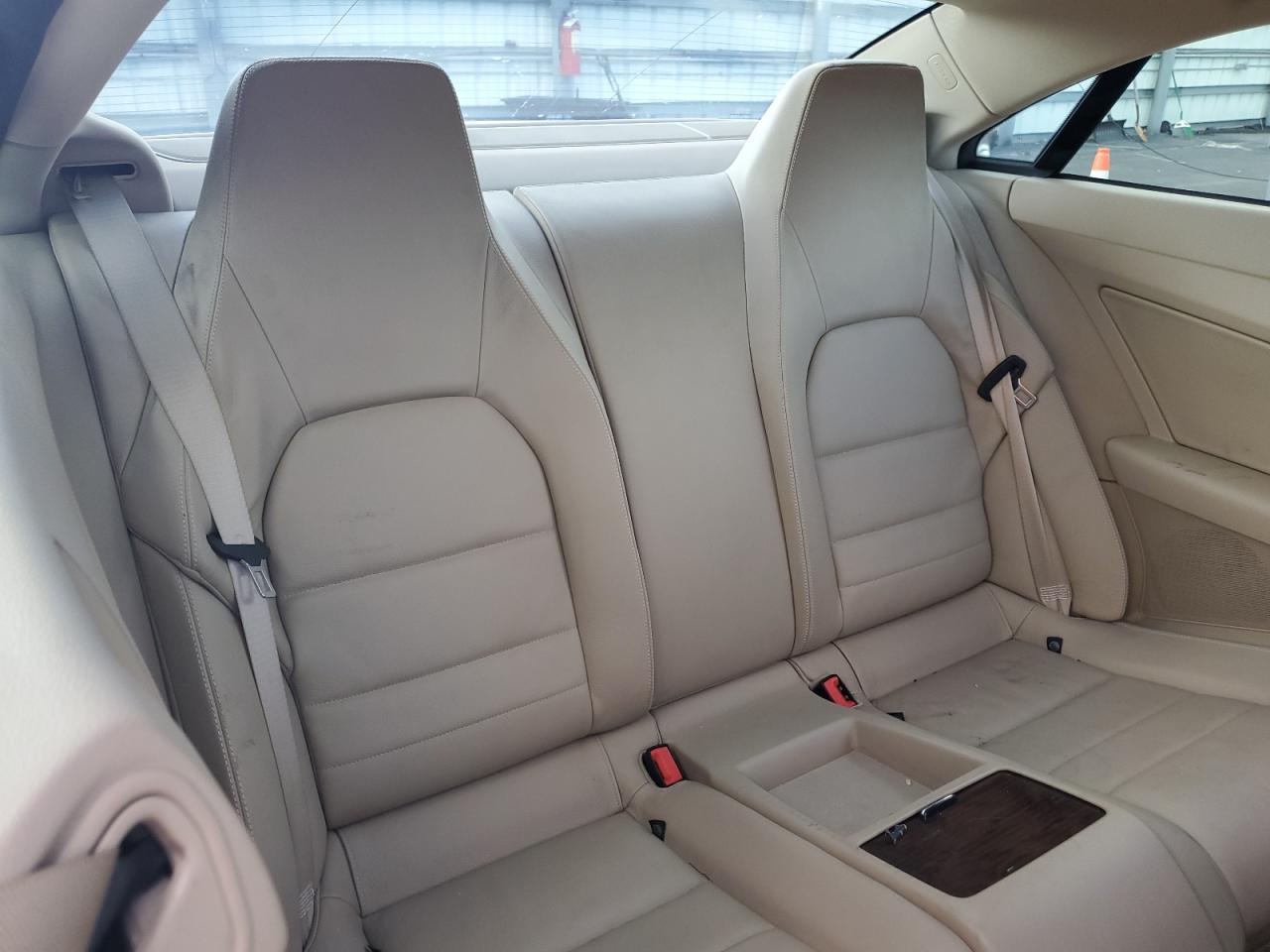 2011 Mercedes-Benz E 350 VIN: WDDKJ5GB9BF068765 Lot: 90859745