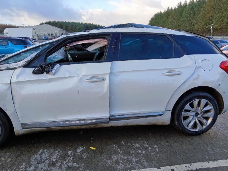 2015 DS DS 5 1.6 BLUEHDI ELEGANCE 5DR