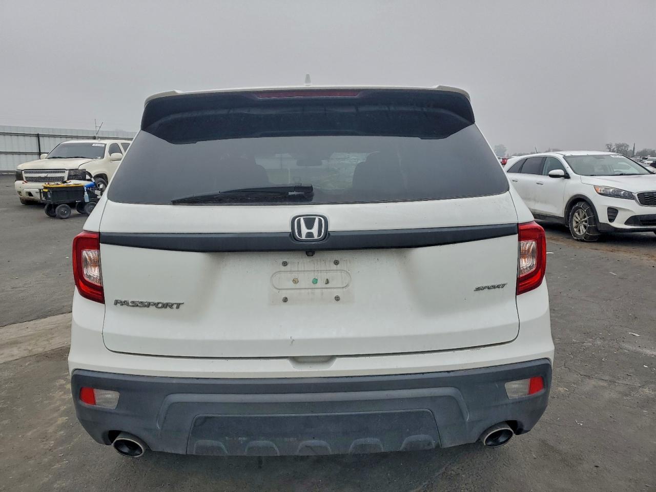 2021 Honda Passport Sport VIN: 5FNYF7H2XMB010008 Lot: 94357065
