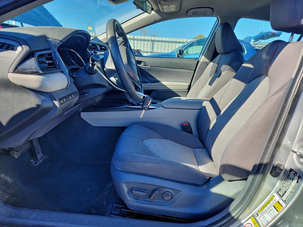 2019 Toyota Camry L VIN: 4T1B11HK2KU178212 Lot: 94184135