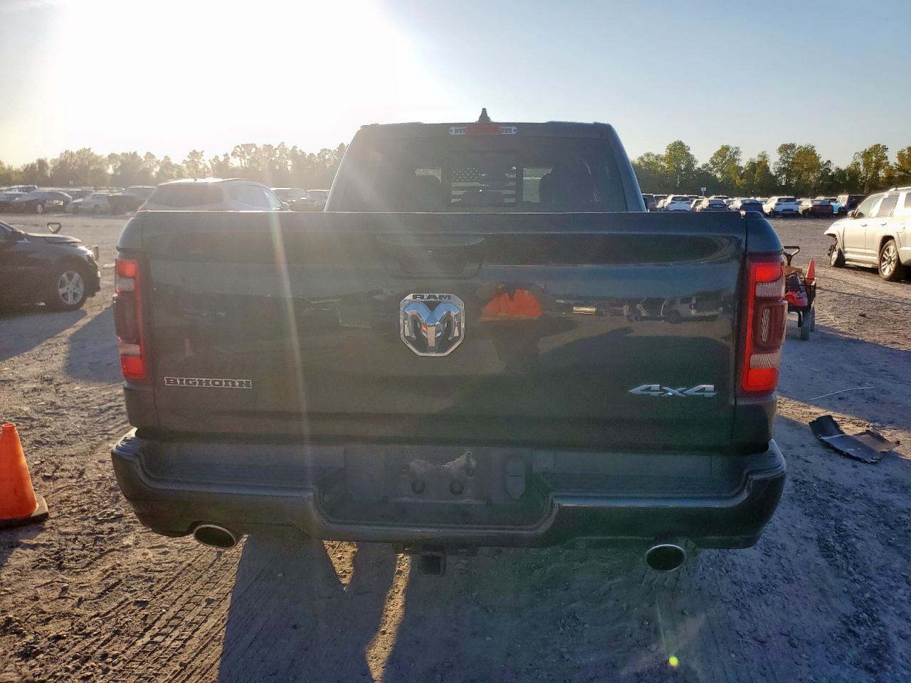 2019 Ram 1500 Big Horn/Lone Star VIN: 1C6SRFMT2KN622361 Lot: 90879775