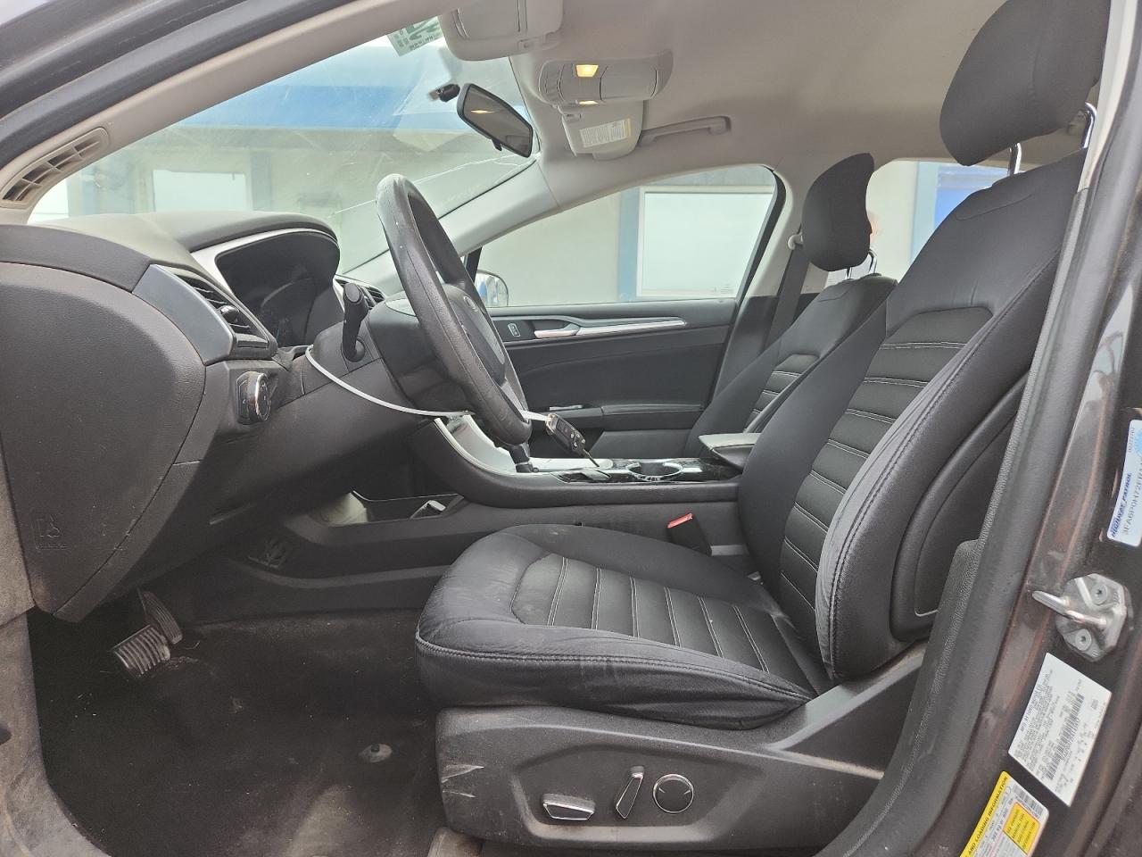 2015 Ford Fusion Se VIN: 3FA6P0H72FR143957 Lot: 92378875