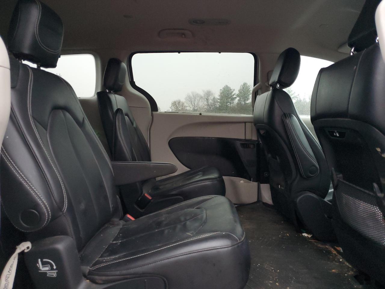 2022 Chrysler Pacifica Touring L VIN: 2C4RC1BG2NR219828 Lot: 93389615