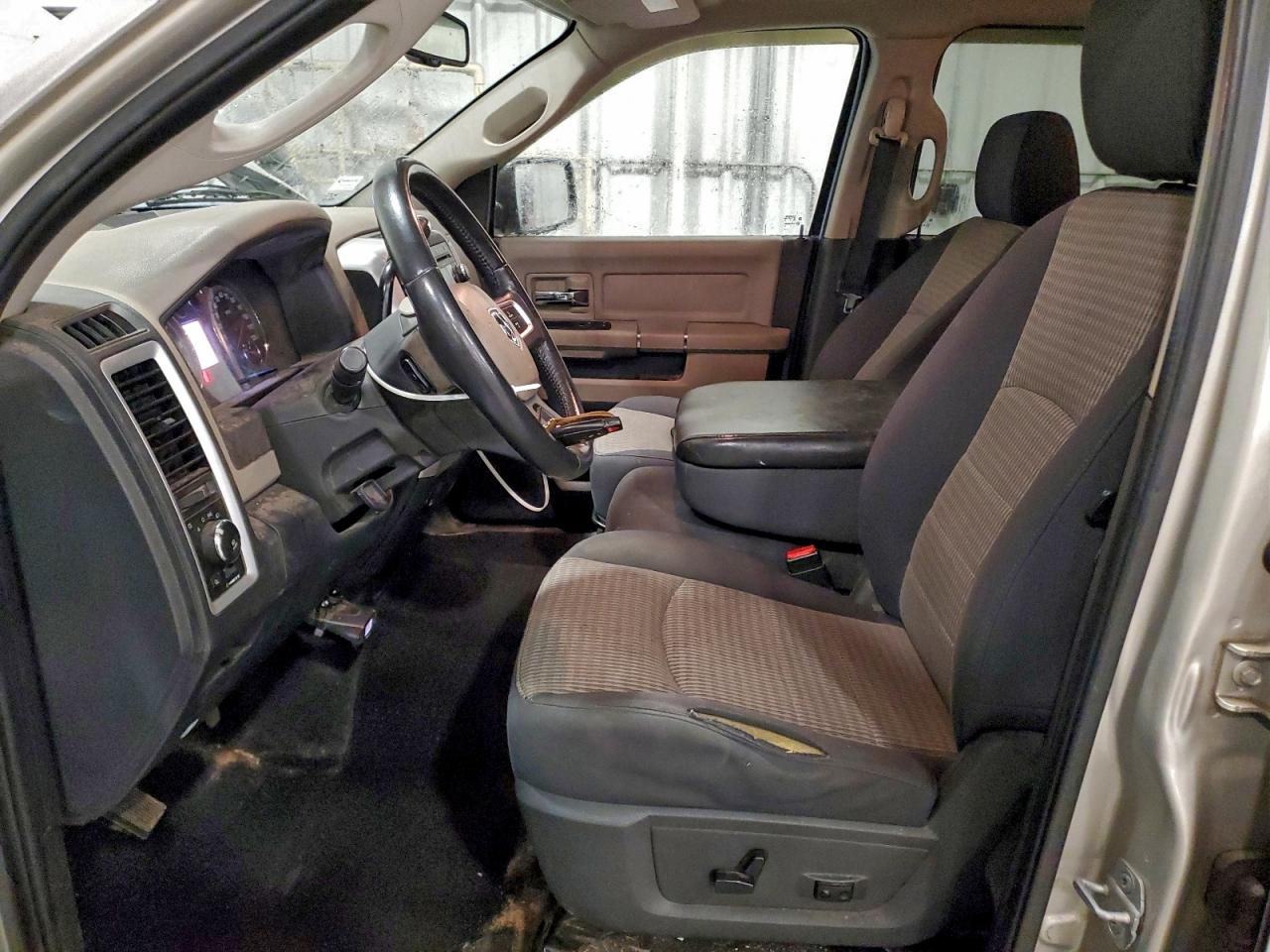 2009 Dodge Ram 1500 VIN: 1D3HV13T39J505366 Lot: 93369745