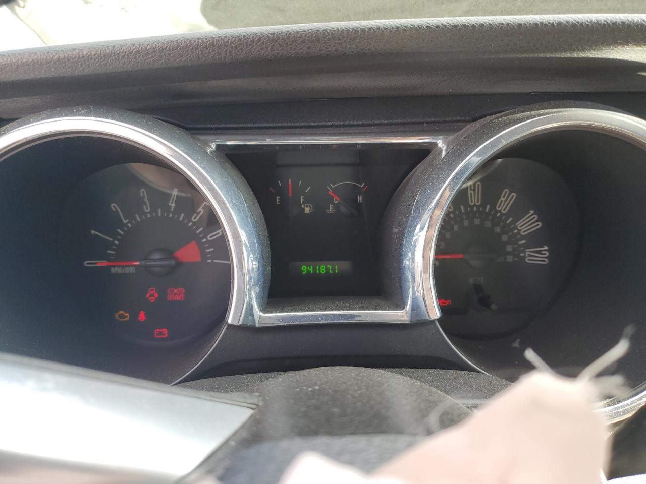 2009 Ford Mustang VIN: 1ZVHT84N195108266 Lot: 91052465