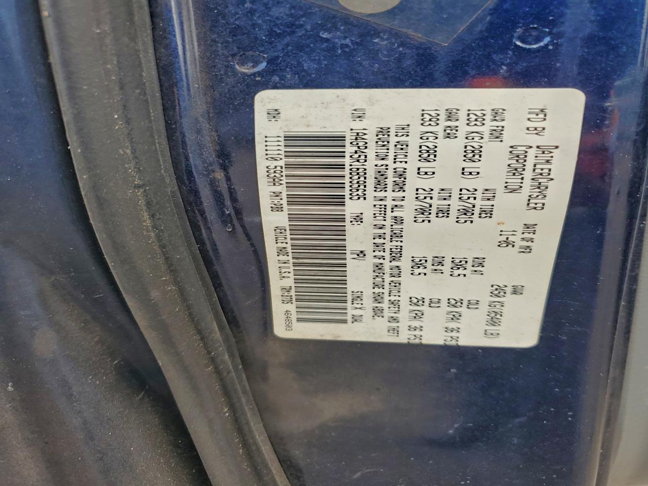 2006 Chrysler Town & Country VIN: 1A4GP45R16B595635 Lot: 94083535