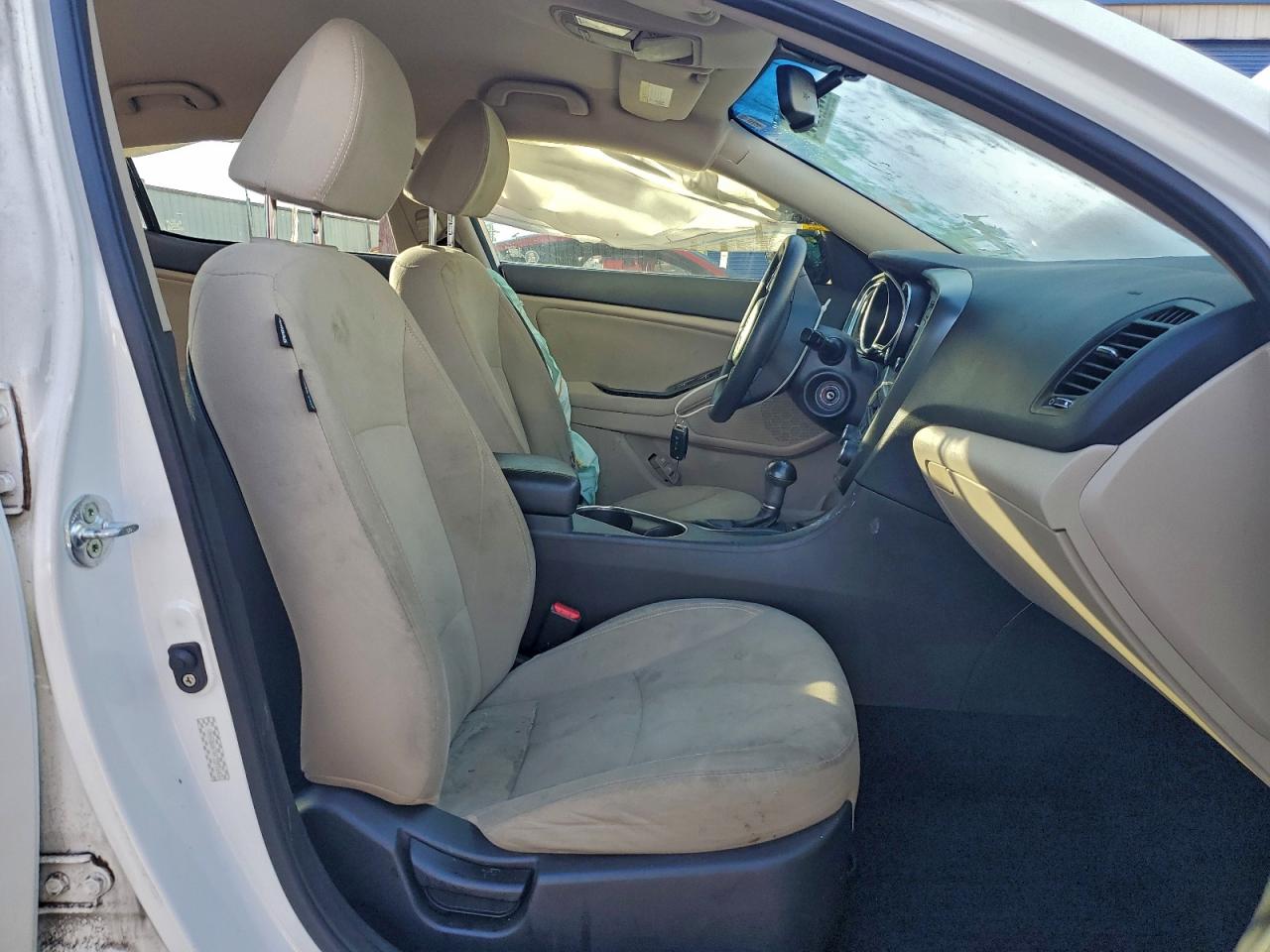 2015 Kia Optima Lx VIN: KNAGM4A74F5591643 Lot: 93970555