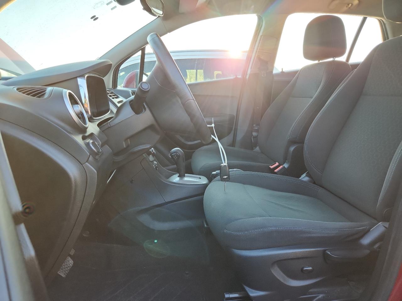 2015 Chevrolet Trax Ls VIN: KL7CJKSBXFB258248 Lot: 93360095