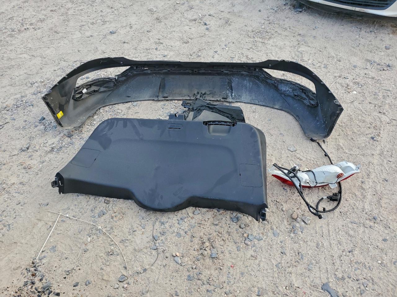 2022 Hyundai Tucson Sel VIN: 5NMJBCAE5NH097889 Lot: 93770555