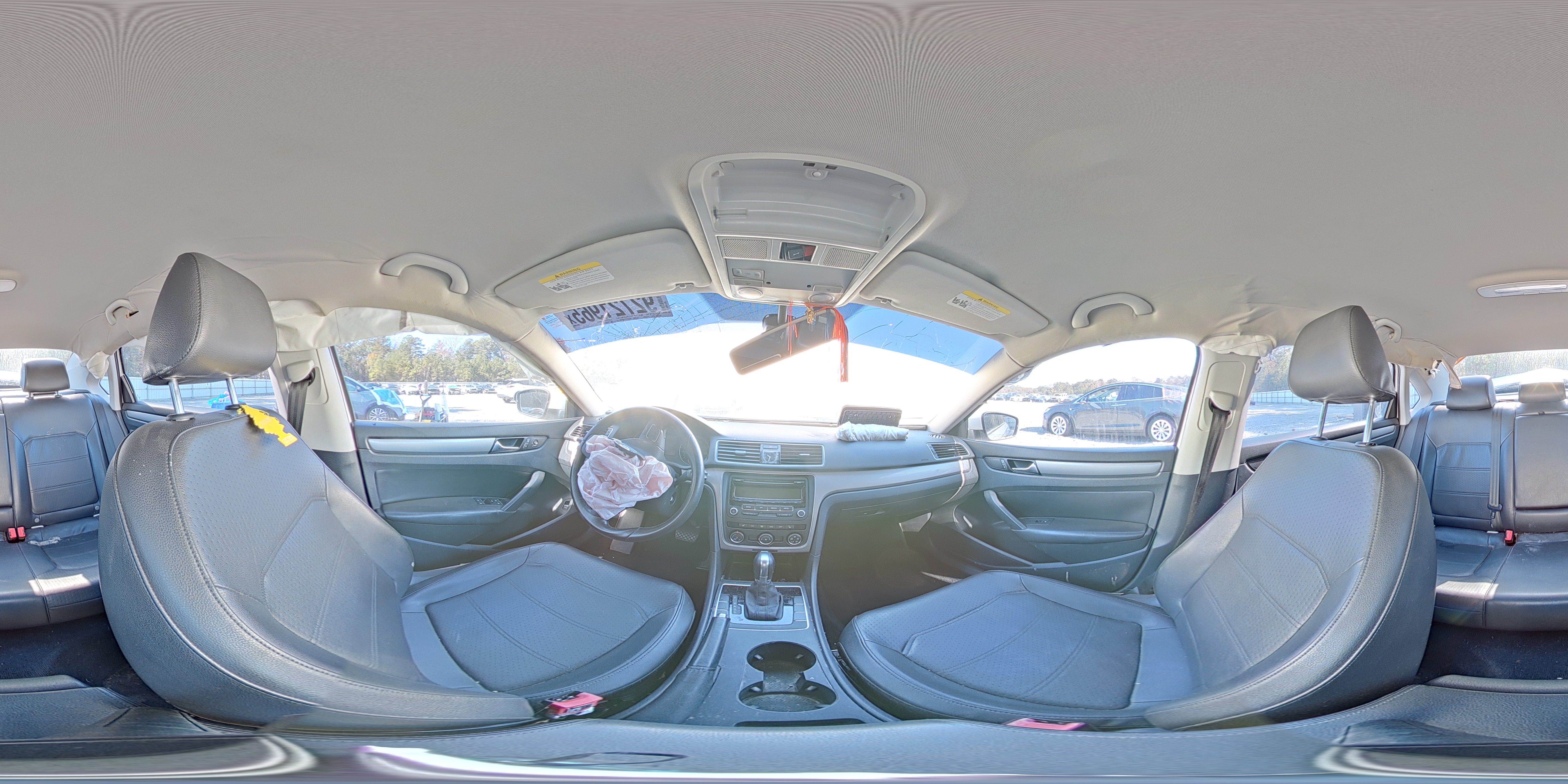 2014 Volkswagen Passat S VIN: 1VWAT7A33EC111979 Lot: 92721965