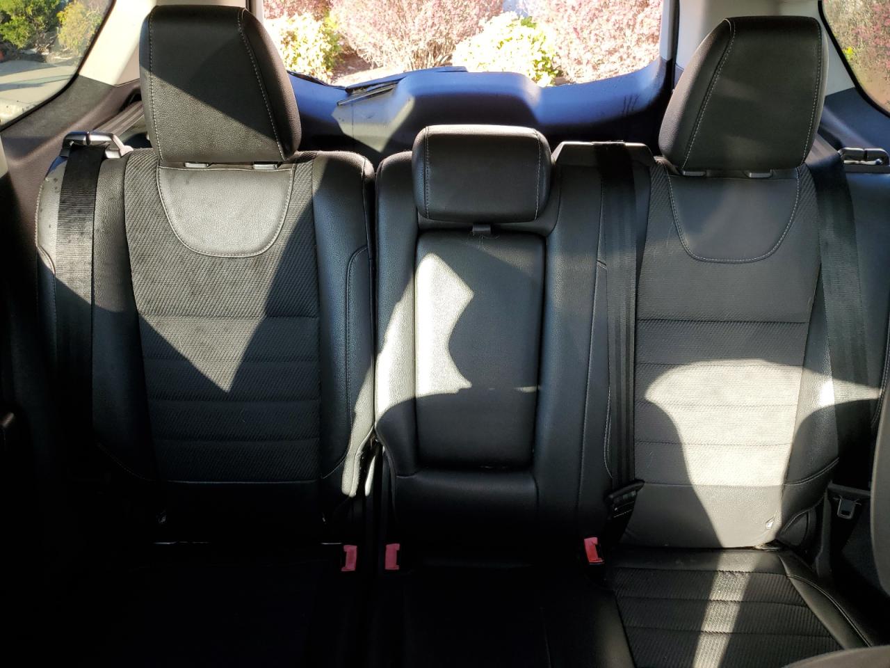 2013 Ford Escape Titanium VIN: 1FMCU0J93DUB80292 Lot: 90928125