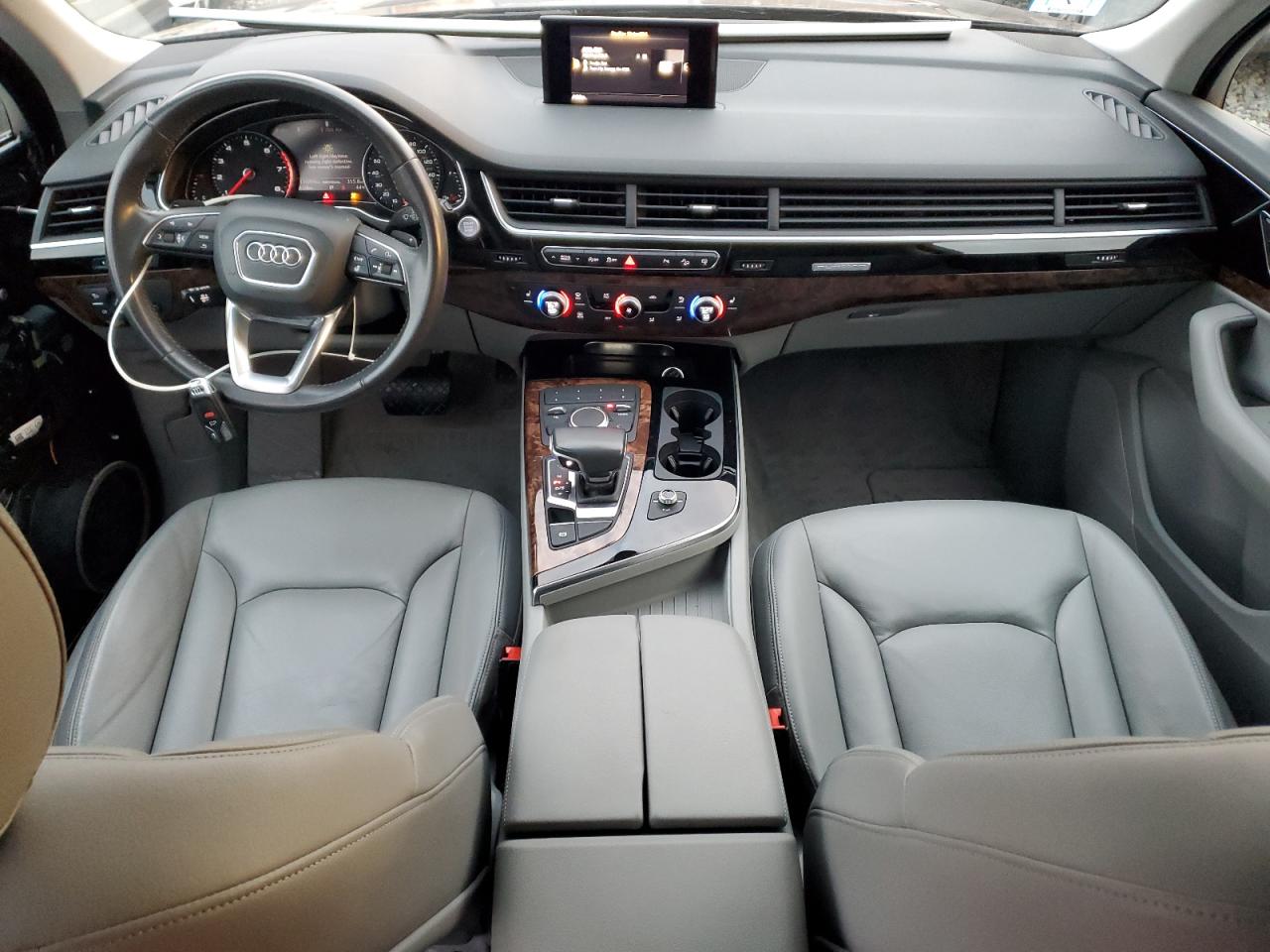 2017 Audi Q7 Premium VIN: WA1AAAF7XHD045618 Lot: 93312355